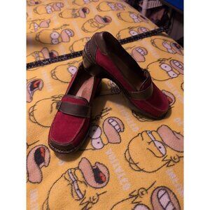 St. John's Bay Womens Rae Brick Red Suede Loafer Clogs Slip On Shoes Size 7.5